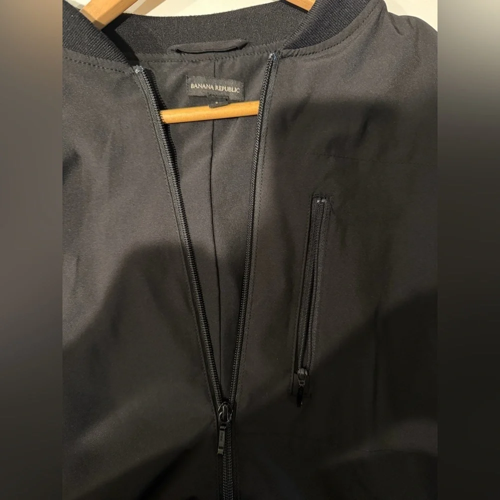 NWOT Banana Republic Bomber Jacket Black size Small